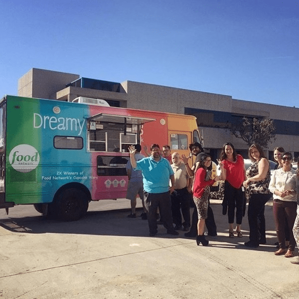 ArtQuench Magazine The Artsy Flea Cupcake Wars Image