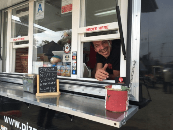 ArtQuench Magazine The Artsy Flea Food Trucks Image